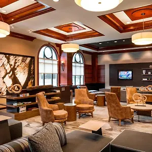 Courtyard By Marriott Downtown Norfolk
